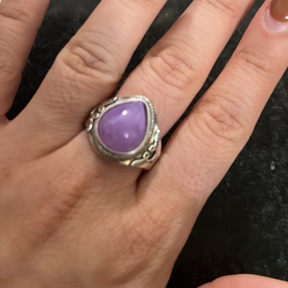 Zinc Alloy Silver-plated Ring With Deep & Shallow Textured Stone - Picture 5 of 5